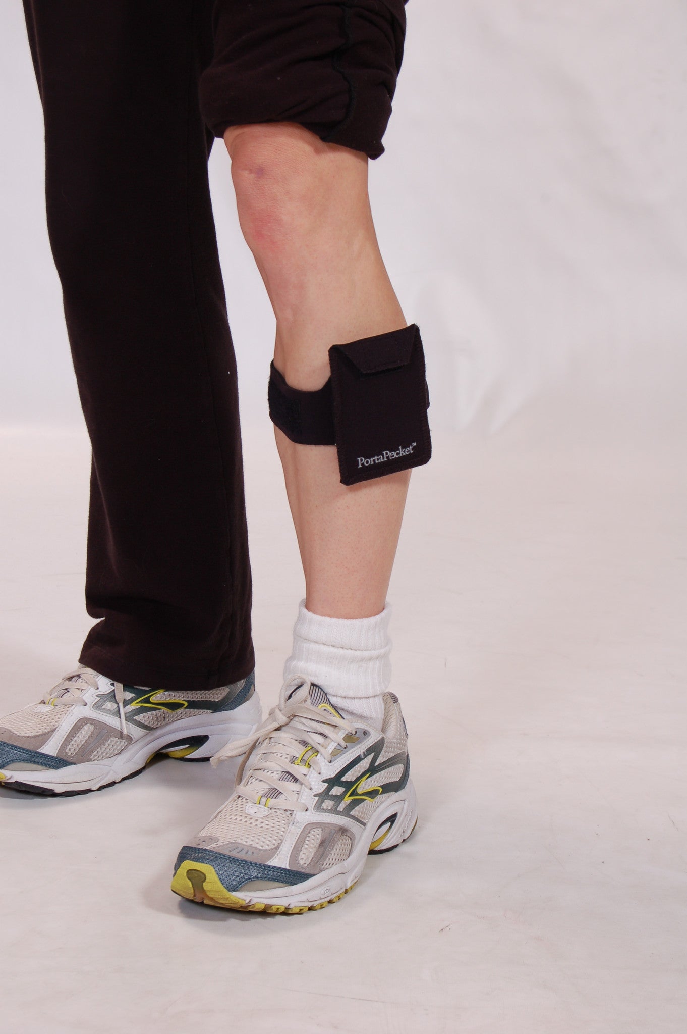 PortaPocket hidden on calf means peace of mind at gym for workouts and exercise