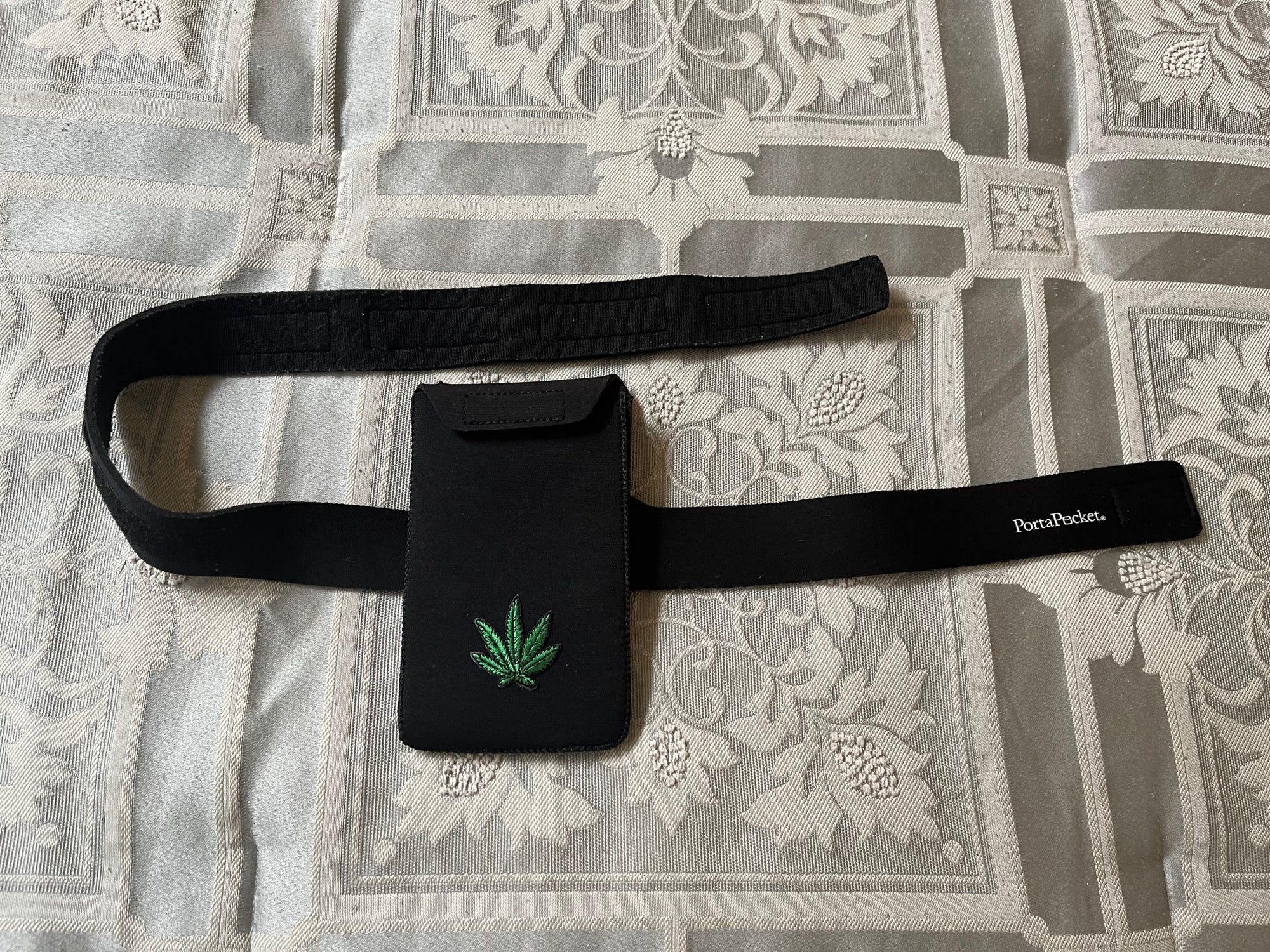 PortaPocket Belt & Pocket Kit with Design (for waist/hip/thigh) ~ cellphone & passport holder