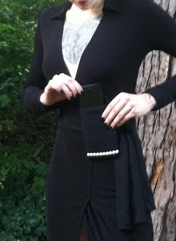 Waist cell phone carrier