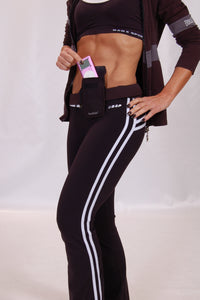 how to carry an ipod or music player at waist